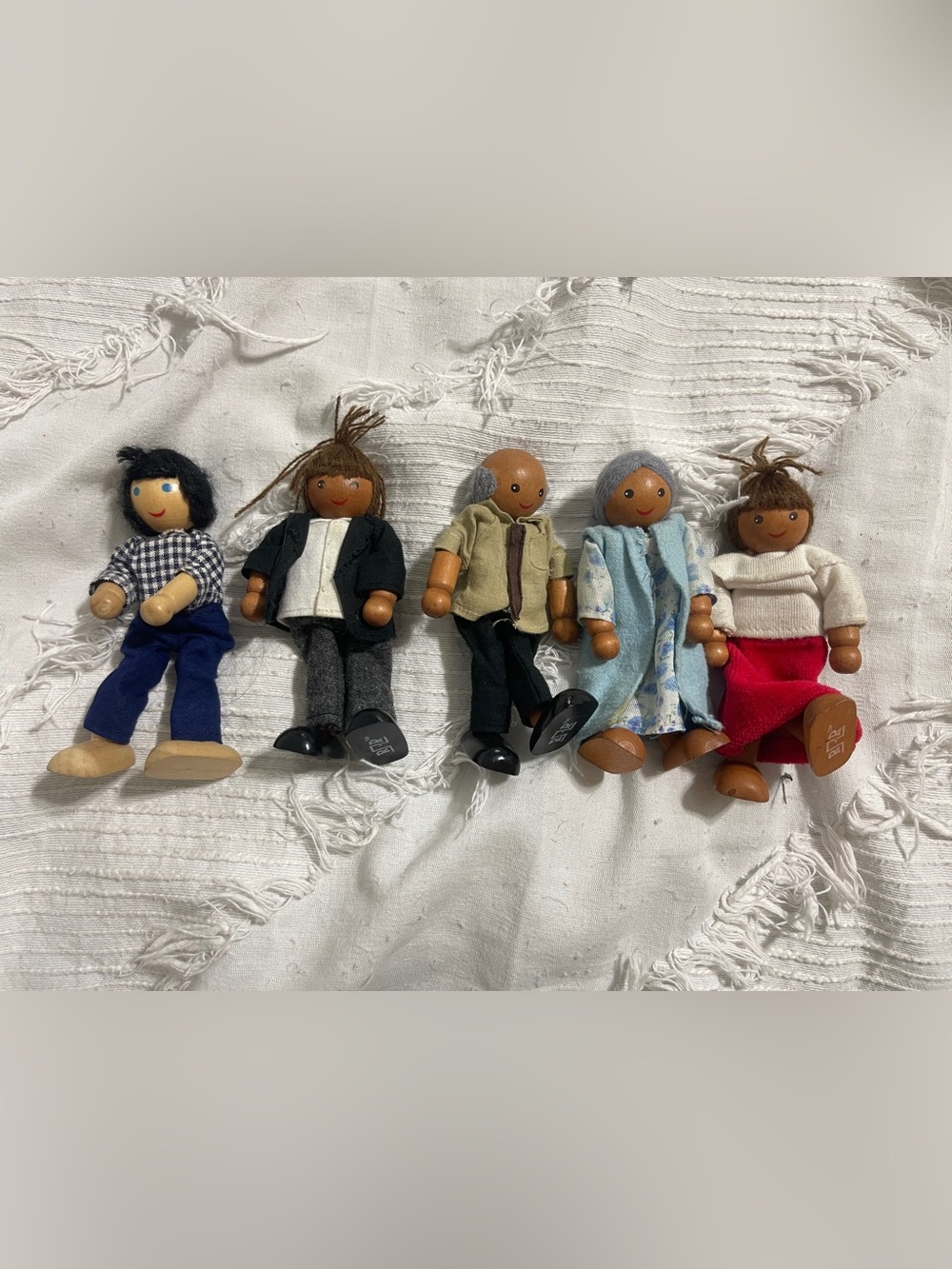 Wooden Doll Family Figures - Assorted Brown & Beige Clothing